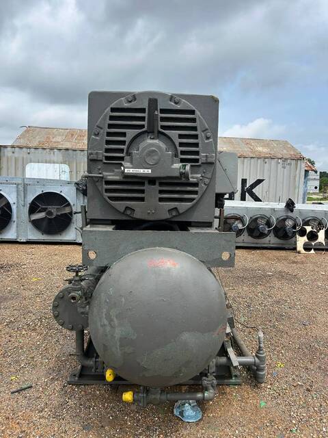 700 HP Dunham-Bush #2516DLA3VOD, FES Ammonia Rotary Screw Compressor Package, 300 psi, 3570 RPM, 4160 V., 90 - Image 9