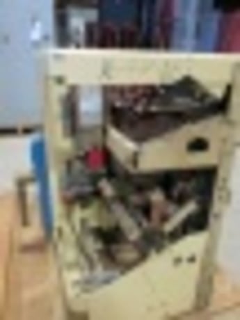 4000 Amps, General Electric, AK-2A-100-1, manually operated, drawout, #AB5565 - Image 8