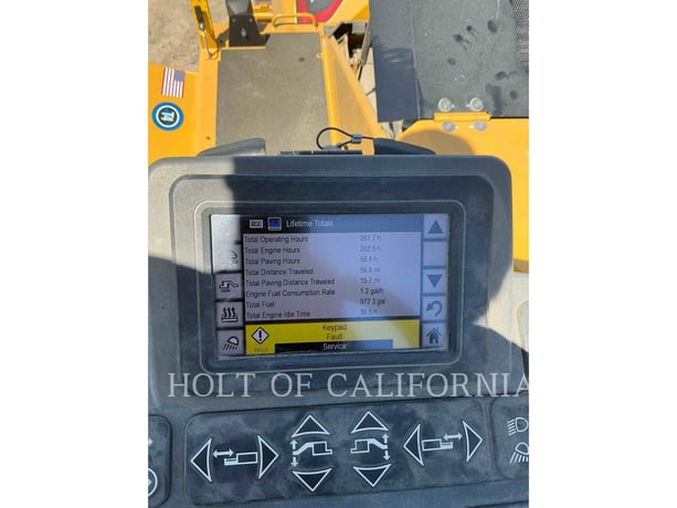 Caterpillar AP1055, Asphalt Paver, 260 hours, S/N: F7T00375, 2024 - Image 5