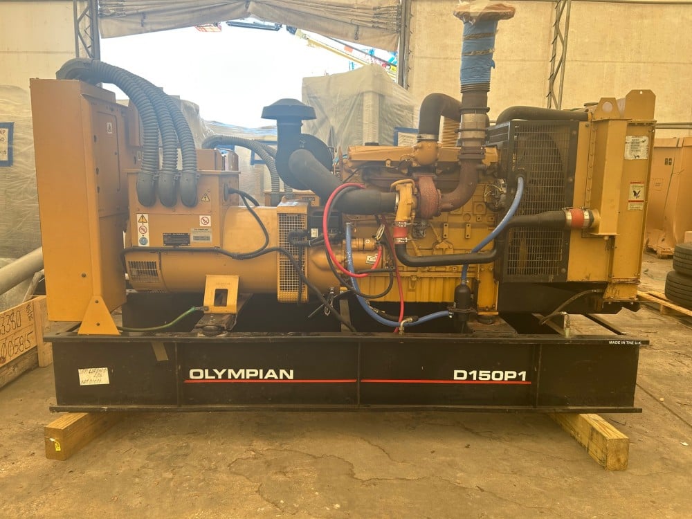 150 KW Caterpillar #D150, 120/240 Volts, 3-phase, open skid, 540 hours, 2003 - Image 1