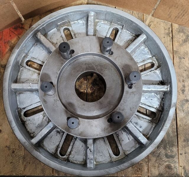 20" lathe face plate, slotted, D1-11 camlock mount - Image 5