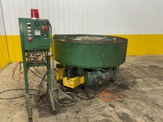 VL Rampe #SB-8.5SWC, dual media vibratory deburring machine, 8.5 cu.ft., timer, lube injection - Image 1