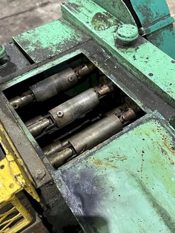 5/16" Torrington, 12 roll, 2 plane wire & bar powered straightener, all rolls individual adjustment - Image 5