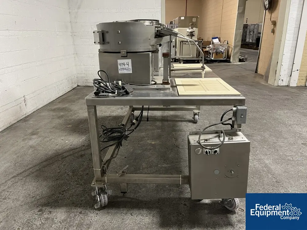Industrial Feeding Systems, Table with Vibratory Bowl Feeders, Portable, 110 V. - Image 2