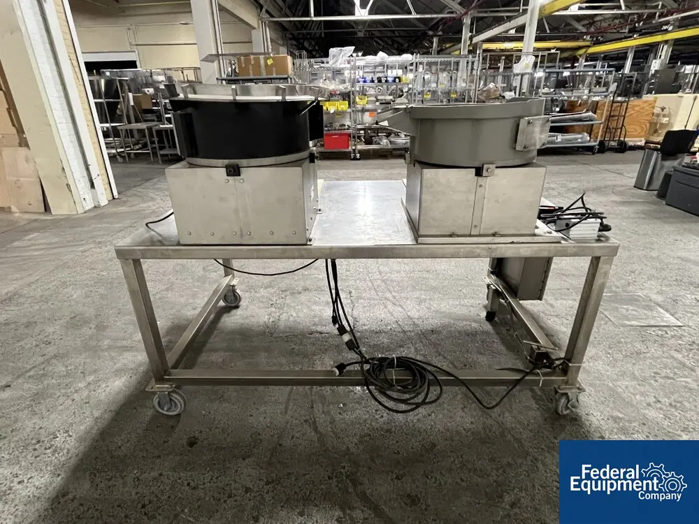 Industrial Feeding Systems, Table with Vibratory Bowl Feeders, Portable, 110 V. - Image 3