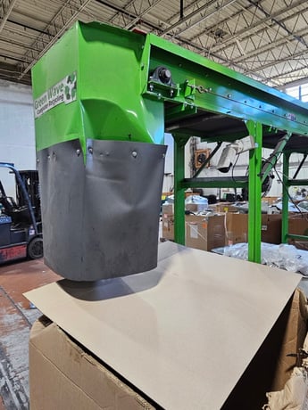 Ameri-Shred #AMS-21030-PT, Dual Shaft Industrial Shredder, 24.5" x 26.5" cutting chamber, 5/8"-2" cutter - Image 4