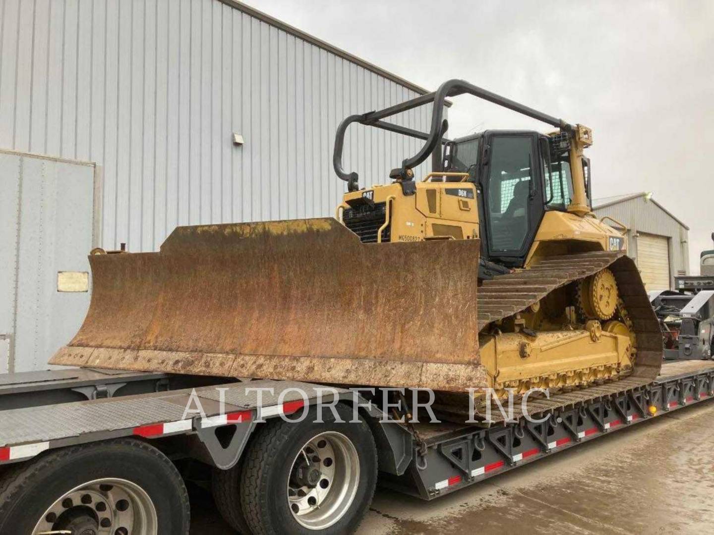 Caterpillar D6N LGP width, Crawler Dozer, 3819 hours, S/N: MG500827, 2016 - Image 1
