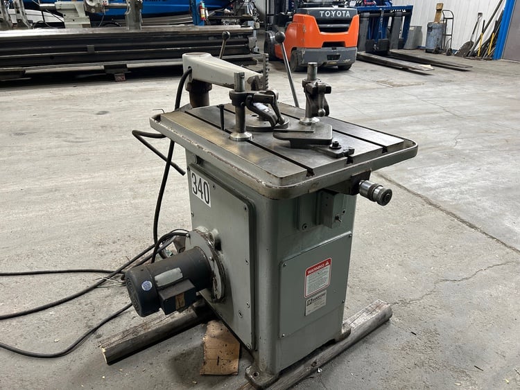 1.5" Hansford Davis #15B, mechanical keyseater, 4.5" stroke, 20" x 31" table, 45 SPM, 2003 - Image 2