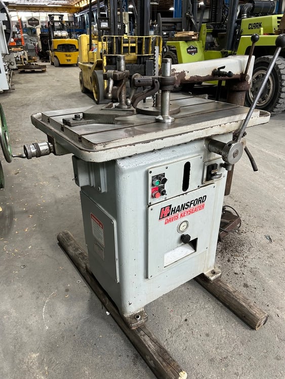 1.5" Hansford Davis #15B, mechanical keyseater, 4.5" stroke, 20" x 31" table, 45 SPM, 2003 - Image 4