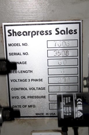60 Ton, Accurpress #7606, CNC press brake, 6' overall, 52" between housing, 8" stroke, 10" throat, 14" DL - Image 8