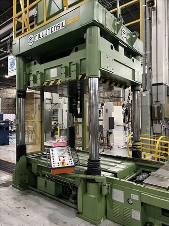 110 Ton, Millutensil #MIL-162, die tryout & spotting press, 39.4" stroke 24 HP, Siemens PLC, 1995 - Image 4