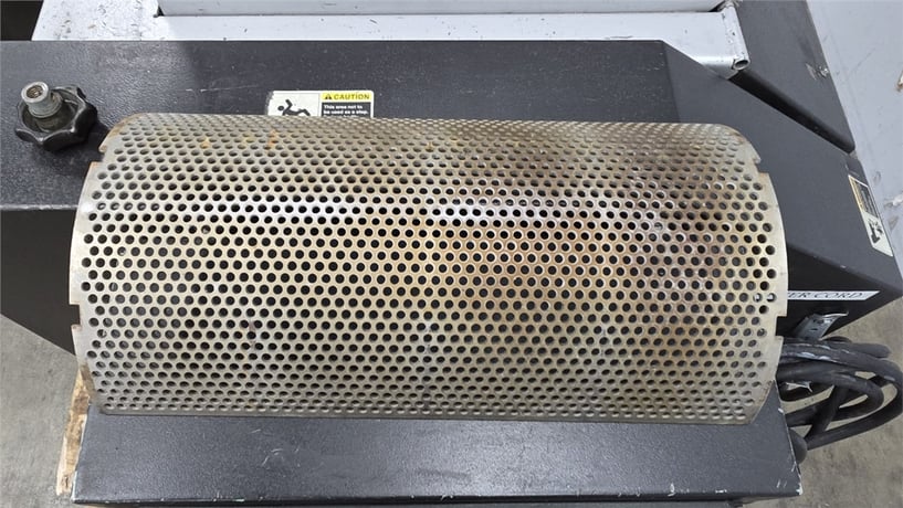 22" x 21" Milacron #MBG-18, Plastic Granulator, 7.5 HP, 73" infeed H, 460 V., 3-Ph., 60 Hz, 2006 - Image 8
