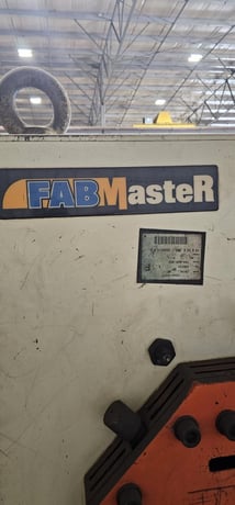 6" x 6" x 11/16" Sunrise #LW-135SD FabMaster, hydraulic ironworker, 135 ton, 20" throat, 15 HP, 2007 - Image 2
