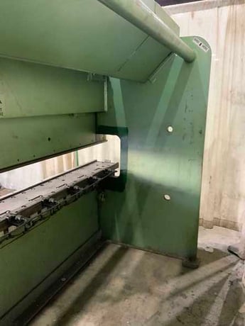 95 Ton, Piranha #95-10, hydraulic press brake, 10' overall, 102" between housing, 0-6" stroke, 8" throat, 25 - Image 6