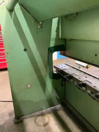 95 Ton, Piranha #95-10, hydraulic press brake, 10' overall, 102" between housing, 0-6" stroke, 8" throat, 25 - Image 7