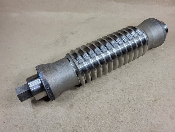 Caterpillar #4737210, Shaft - Image 4