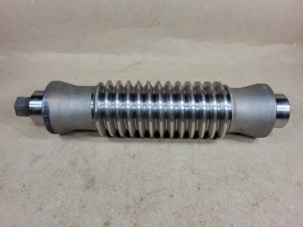 Caterpillar #4737210, Shaft - Image 5