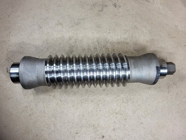 Caterpillar #4737210, Shaft - Image 9