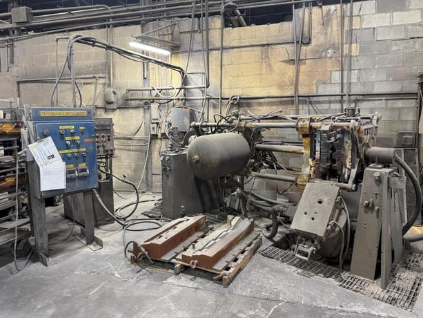 Dependable #600, shell core machine with hydrauic system & feed with blow tank, controls - Image 6