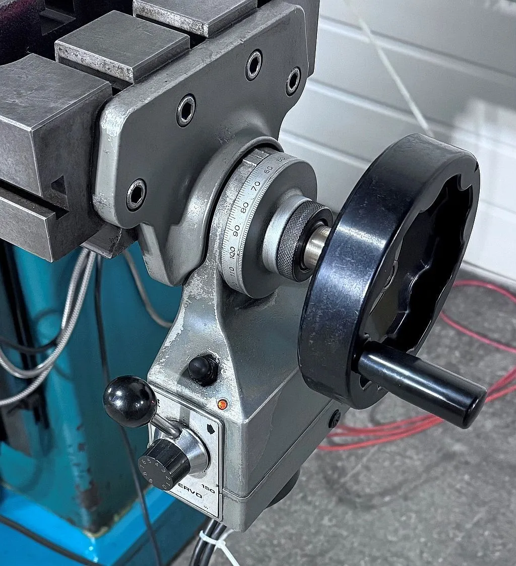 Clausing #3VS08, vertical knee mill, 10" x54"tbl., 3 HP, 36" X, 15.74"Y, 22" Z, 4300 RPM, R-8, air operated - Image 5