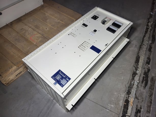 100 Amp. 48 VDC, 230 VAC, Hayley CCE48D100R19H35TC CCE Supertrol rectifier, new surplus - Image 3