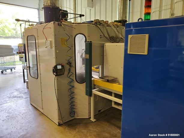 Turbo Spray Systems, dual zone robotic liquid applicatio, 80' chain-on-edge conveyor, Staubli RX60 w/Valpaint - Image 1