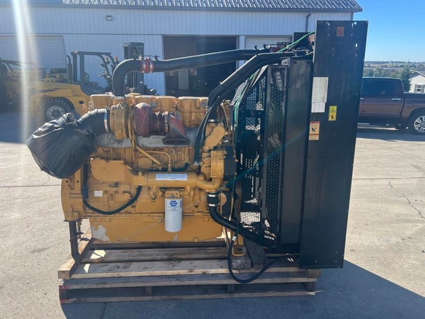 600 HP Caterpillar #C15, industrial power unit with radiator, 1800 RPM, Tier 3 pre-emission, 5030 hours, 2011 - Image 5