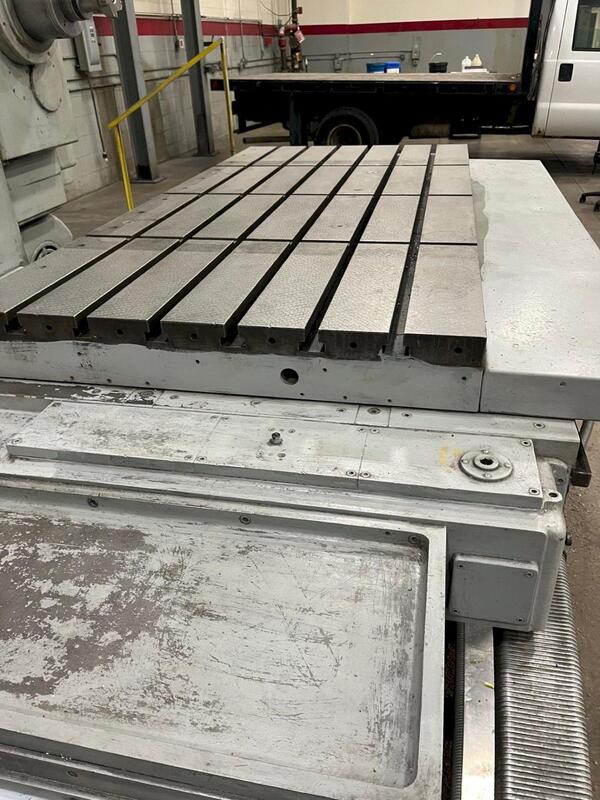 4" Devlieg #43K-72, horizontal boring mill, 20" X, 20" Y, #50, 48" spindle travel, 21-1000 RPM, 40" x72" tbl. - Image 3