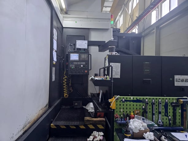5.11" Daewoo Doosan #DBC130-II, horizontal boring mill table type, 90 automatic tool changer, 118" X, 88.5"Y - Image 3