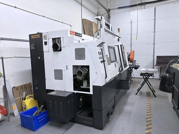 Mazak #QTN-200MS, CNC lathe, 8" chuck, 2.5" bar, A2-6, 12 turret, 35 HP, 5000 RPM, tool presetter, sub - Image 2