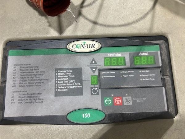 Conair #W100, Desiccant Dryer, DC-1 Control, 100 PPH, 150-375°F - Image 2