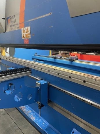 220 Ton, Adira #PA22030, press brake, Kvara Graphical touch screen CNC Control, 10' overall, 99" between - Image 9