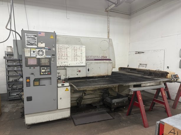 22 Ton, Murata #Motorum-2044, CNC turret punch press, Fanuc Control, 22 station, 2 automatic index, 1999 - Image 2