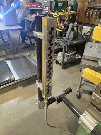 90 Ton, Cincinnati #90ASx10FT, CNC press brake, 10' overall, 102" between housing, 8" stroke, 7" throat, 25 HP - Image 4