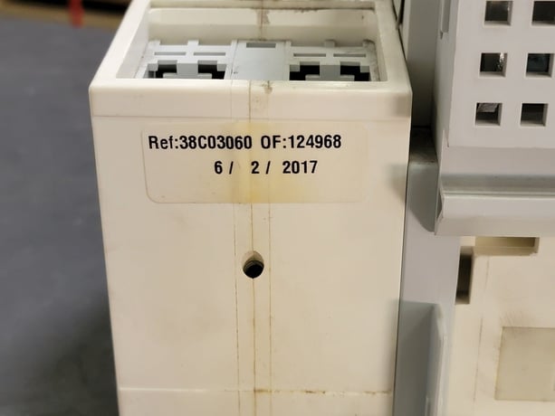 2000-3200 Amp. Socomec #95095320, motorized transfer switch, new surplus, 2020 - Image 2