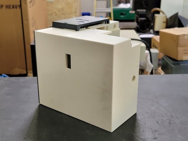 2000-3200 Amp. Socomec #95095320, motorized transfer switch, new surplus, 2020 - Image 7