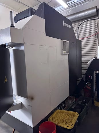 Okuma #Genos-M560-V, CNC vertical machining center, 32 automatic tool changer, 41.3" X, 22" Y, 18.1" Z, 15000 - Image 4