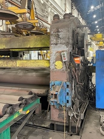 McKay, Plate Leveler, 13" diameter x 96" L x 11 rolls, 150 HP, w/ conveyor - Image 2
