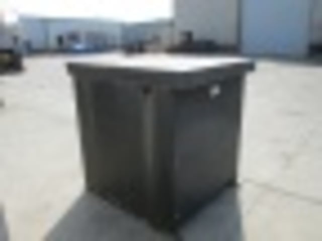 25 KVA 4160 Primary, 240/120 Secondary, California Sierra, dry, outdoor, #DT4713 - Image 2