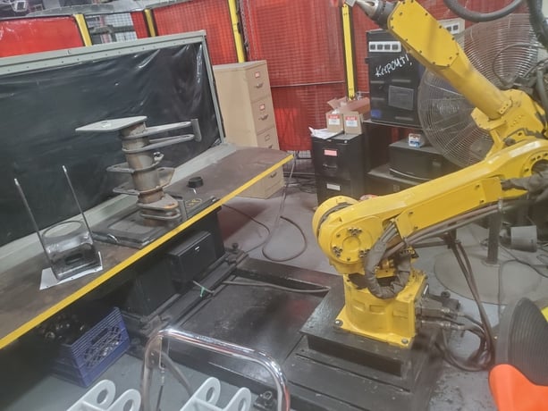 Fanuc, ArcMate 120i C-20iA, robot welder - Image 4