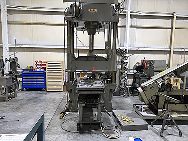 125 Ton, Dake #18-151, 4-Post Hydraulic Press, 43" x 50" Bed, 20" Stroke, 40" Daylight, 34 IPM - Image 1