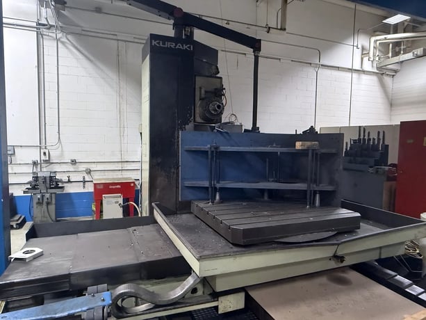 Kuraki #KBT-11WDX, horizontal boring mill table type, 40 automatic tool changer, 2500 RPM, #50, 20 HP, 55" - Image 10