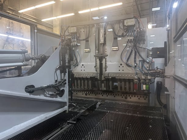 Salvagnini #P1, panel benders, 16 gauge x 49.2" bending capacity, Salvagnini SiX, 2014 - Image 5
