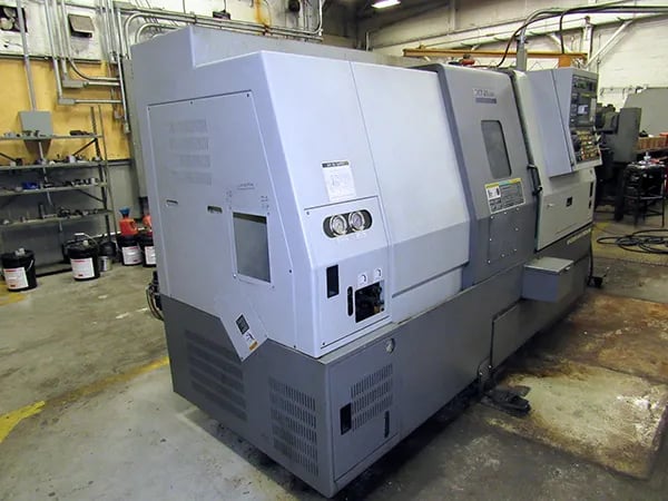 Hyundai Kia #SKT21LMS, CNC lathe, 9.84" chk, 2.559" bore, Fanuc 21i-TB, 2006 - Image 2