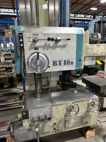4" Toshiba Shibaura #BT10B-R3, table type horizontal boring mill, 55" x 63" built-in power rotary table - Image 3