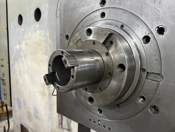 4" Toshiba Shibaura #BT10B-R3, table type horizontal boring mill, 55" x 63" built-in power rotary table - Image 4