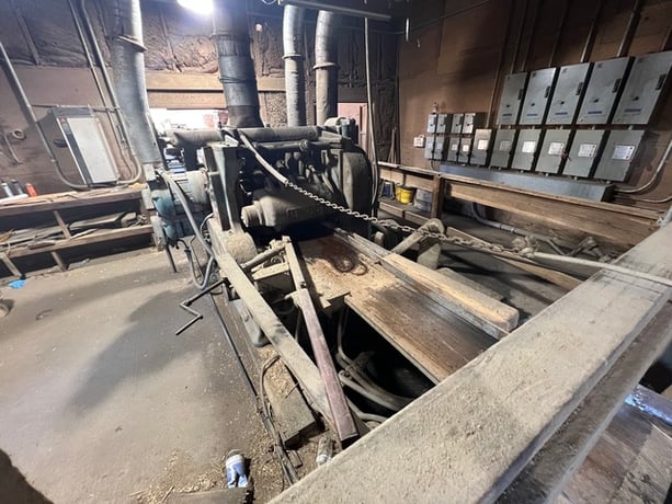 Newman #M712, 4-Sided Planer Mill, w/ Infeed Deck, unscrambler, conveyors - Image 10