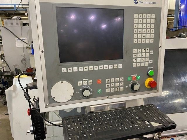 Milltronics #ML-18 G Series H, CNC Flat Bed Lathe, 18.7" swing, 10" chuck, 2.5" bar, 2014 - Image 6