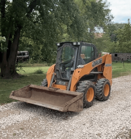 Case #SR200, skid steer loader - Image 1