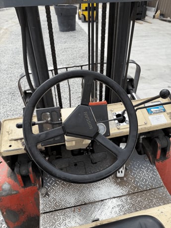 Nissan #80, forklift - Image 4